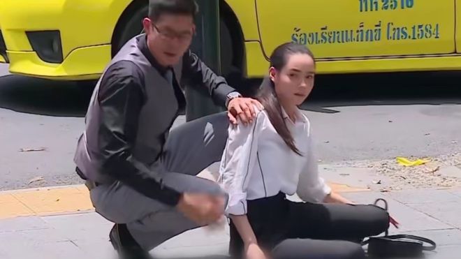 j9九游会真人游戏第一品牌一集上头超狗血泰剧！先婚后爱+超宠年下恋男主又帅又会撩(图8)